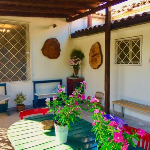 Three-Bedroom Residence – 5 Beds (Extra Large)