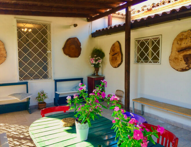Three-Bedroom Residence – 5 Beds (Extra Large)