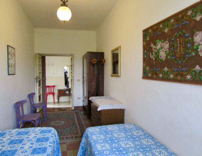 Three-Bedroom Residence – 5 Beds (Extra Large)