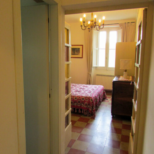 Three-Bedroom Residence – 5 Beds (Extra Large)