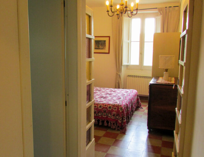 Three-Bedroom Residence – 5 Beds (Extra Large)