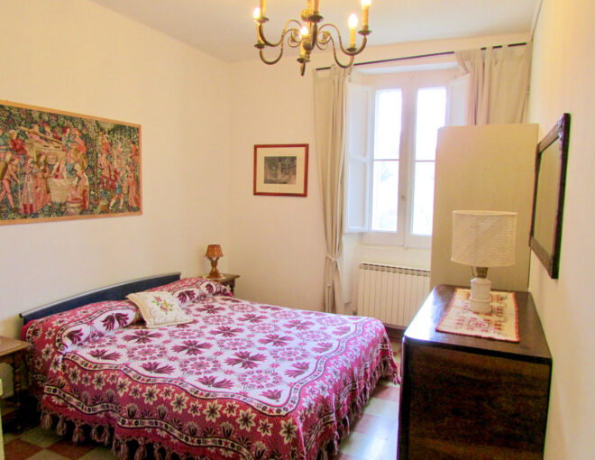 Three-Bedroom Residence – 5 Beds (Extra Large)
