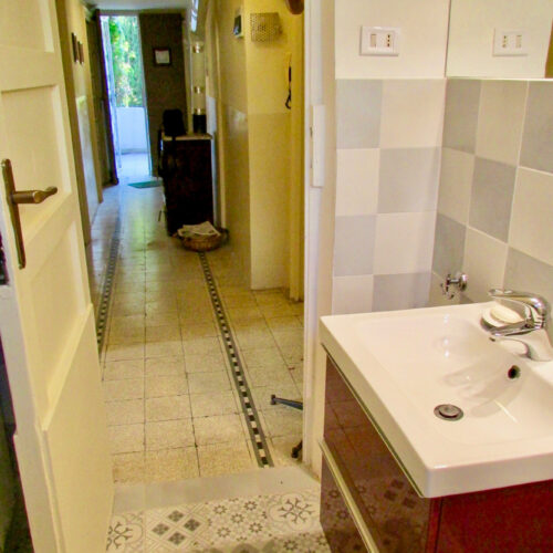Three-Bedroom Residence – 5 Beds (Extra Large)