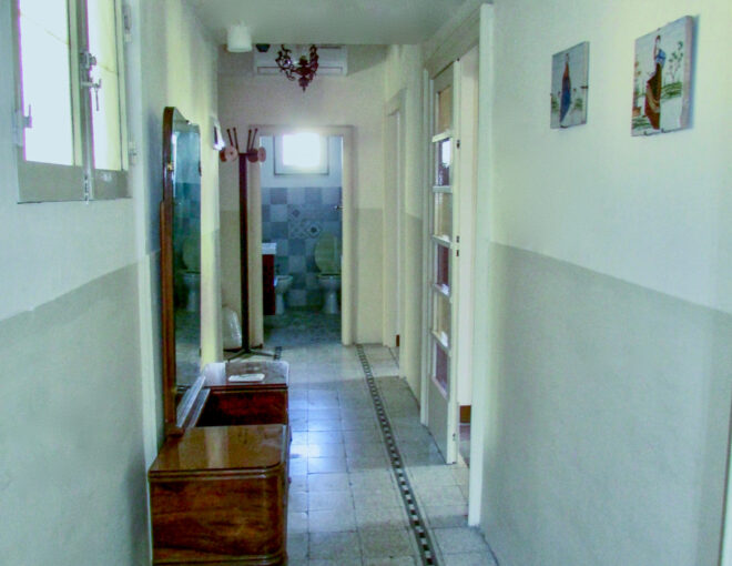 Three-Bedroom Residence – 5 Beds (Extra Large)
