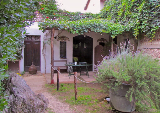 One-Bedroom Residence – 3 Beds (Standard Plus)