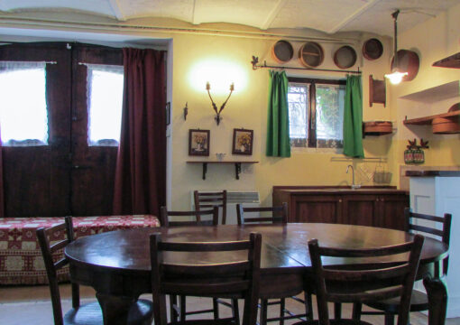 One-Bedroom Residence – 3 Beds (Standard Plus)