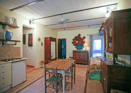 One-Bedroom Residence – 3 Beds (Standard Plus)