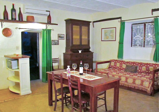 One-Bedroom Residence – 3 Beds (Standard Plus)