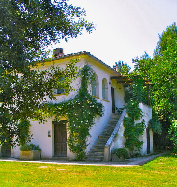 Two-Bedroom Residence – 4 Beds (Large)