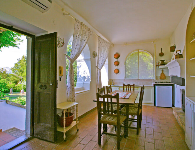 Two-Bedroom Residence – 4 Beds (Large)