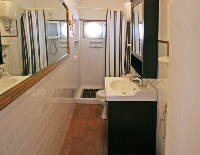 Two-Bedroom Residence – 4 Beds (Large)